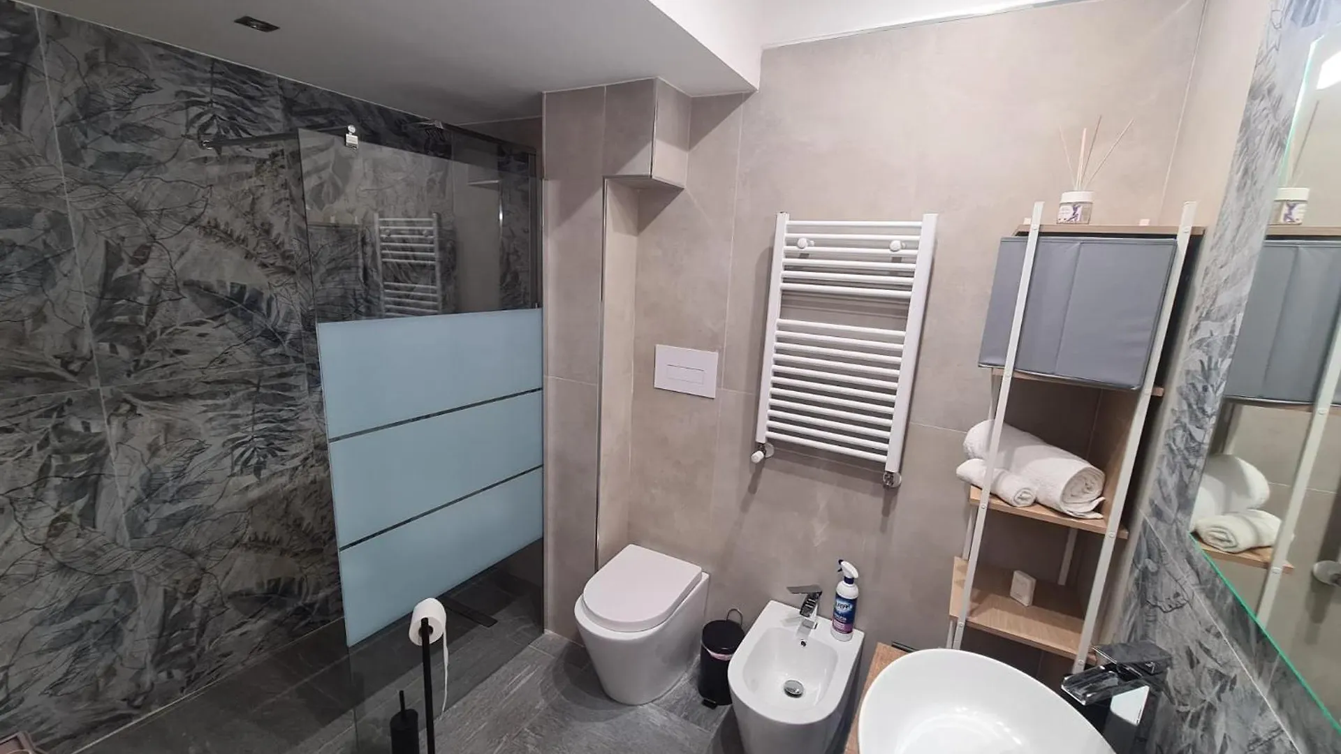 Vittoria'S Stay Palermo Bed & Breakfast